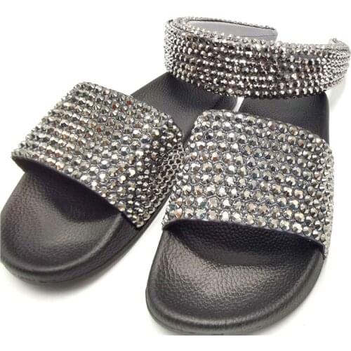 Summer Womens Bling Rhinestone Slippers Ladies Diamond Fashion Non-Slip Slides Outdoor Beach Flip Flops Female Big Size Sandals