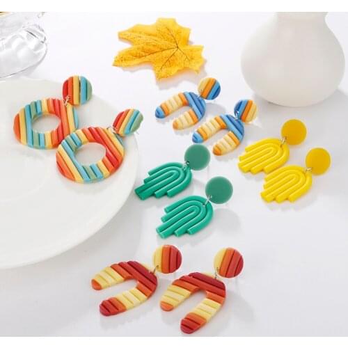 Ladies Fashion Rainbow Earrings Cute Gold Pendant Earrings Jewelry Accessories 2021 Ladies Earrings Gift