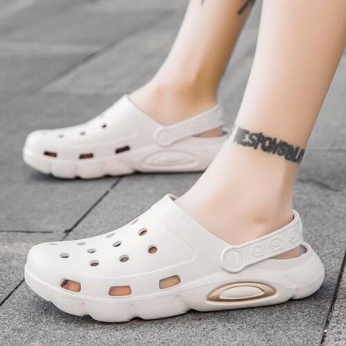 Summer Men Slippers Massage Mules Outdoor Garden Shoes Clogs Beach Slippers Flip-Flops Men Indoor Home Slides Bathroom Loafer 47