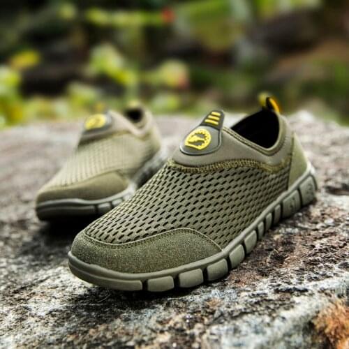Men Hiking Shoes Wading Outdoor Sports Mesh Breathable Comfortable Shoes Large Size Fashion Summer