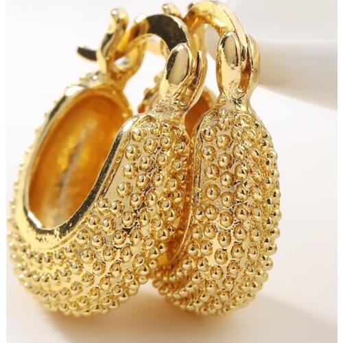 Hoop Earrings Temperament Fine Workmanship Durable Alloy Electroplating U Shaped Uneven Ear Hoops for Banquet