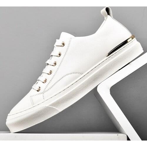 Mens Genuine Leather Shoes Luxury Sneakers Men White Trend Comfortable Mens Shoes Outdoor British Fashion Men Flats Moccasins