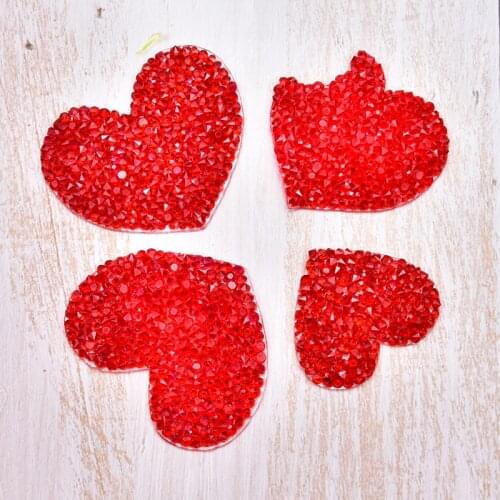 25pcs/lot red heart hotfix rhinestone motif iron on transfer applique pathes for children women clothes decoration 3x4cm DIY