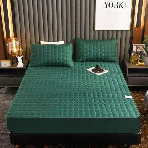 Printing Quilted Mattress Cover Soft Sanding Bed Cover Single King Customized Mattress Protector Cover Not Including Pillowcase