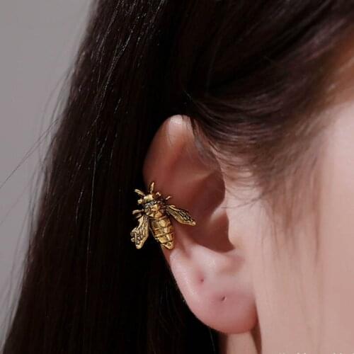 Bee Clip Earrings Creative Personality Vintage Ear Clip Earrings For Women Fashion Insect Ear Clip Earing Earings Jewelry A2827