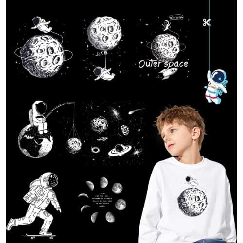 Iron on Transfer Astronaut Patch Moon Applique Heat Transfer Vinyl Space Patches Stickers Kids Stripes on Clothes Thermal Press
