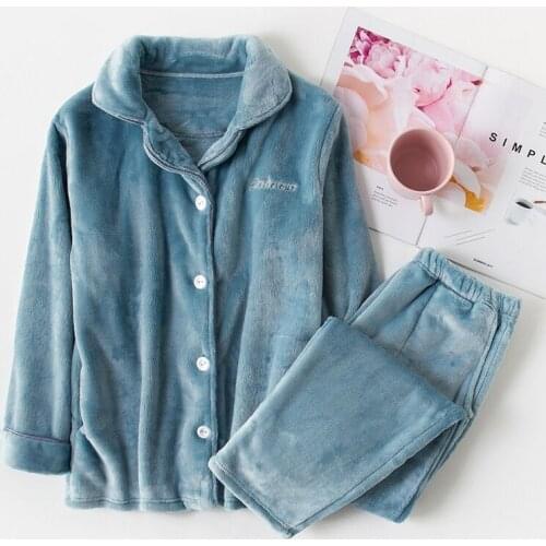 Winter Pajamas Set Women Two Piece Flannel Thick Warm Top and Pants Pajamas Sets Cute Warm Velvet Pajama Sleepwear Pajama Suit