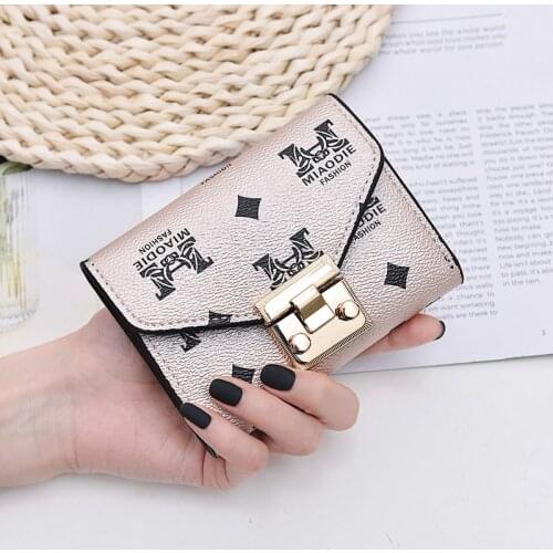 New Korean version of the trendy wallet female short European and American retro lock ins wild wallet female card bag coin purse