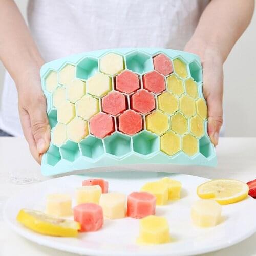 Honeycomb Ice Cube Tray 37 Cubes Silicone Ice Cube Maker Mold With Lids Easy Release For Whiskey Cocktail Cold Drink Home