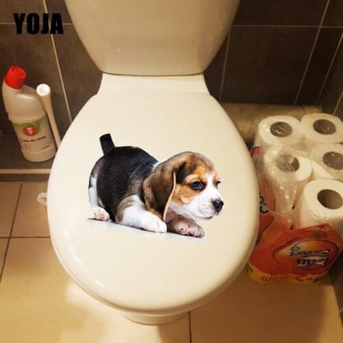 YOJA 22.3*15.8CM Dog With Broken Tail Funny Animal Toilet Wall Sticker Home Decor Decal T1-0320