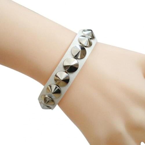 50%HOT Bracelet Punk Style Creative Jewelry Rivet Design Bangle Wristband for Unisex