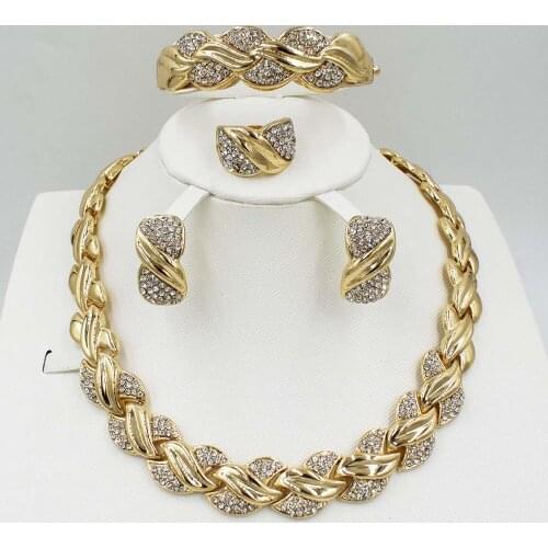 2020 New Fashion Dubai Jewelry Sets Elegant line Crystal Costume necklace earrings set Nigerian African Beads Design