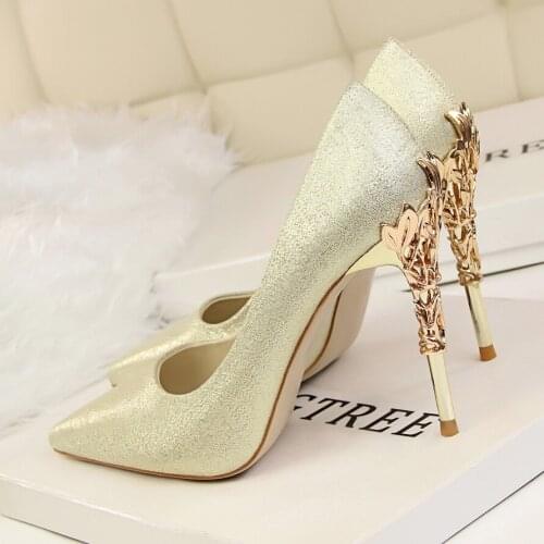 Metal Carved Wedding Bridal High Heels Solid Silk Shoes Pointed Toe Shallow Women Pumps Ladies Elegant High Heels 10cm