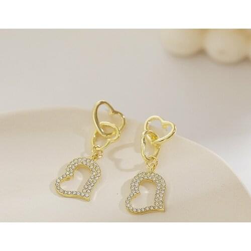 Korean Earrings Fashion Jewelry Peach Heart Temperament Stud Earrings Brincos Statement Earrings For Women Wholesale