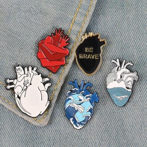 Freedom Heart Enamel Pins Starry Heart Brave Cats Bloodthirsty Hug Brooches Bag Clothes Lapel Pin Badge Jewelry Gifts Doctor