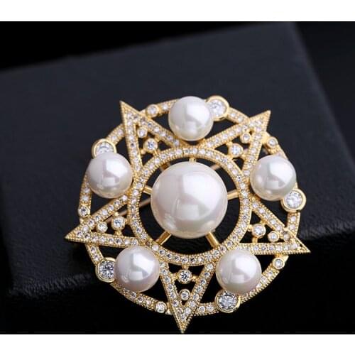 Popular Vintage Style Round Five-pointed Star Brooch Pin Micro Pave CZ Mother of Pearl Jewelry 2150057