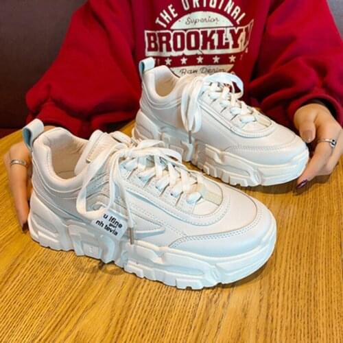 Womens shoes 2020 autumn new female wild students thick bottom casual sports shoes running shoes