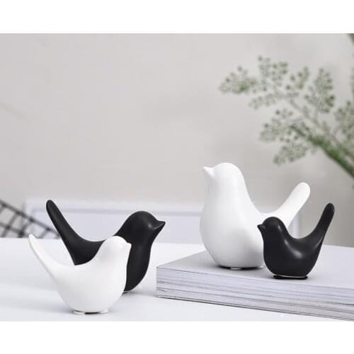 4pcs Black and White Ceramic Bird Figurines Animal Statues Nordic Modern Ornaments Porcelain Crafts Home Office Table Decoration