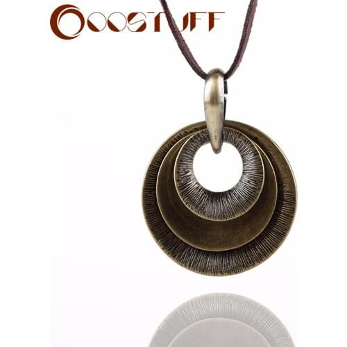 Celebrity Neckless Jewelry Pendant Necklace Women Goth Boho Jewelery Chain Collar Chocker Gift for Mom Best Friends Holidays