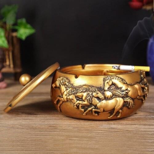 Home Bedroom Creative Personality Ashtray Multi-functional Horse To Successful Environmentally Friendly Resin Process