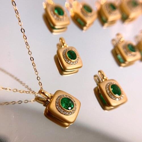 MADALENA SARARA Pure Gold Au750 Solemn Square Style Pendant With Green Emerald 18K Gold Chain Women Necklace