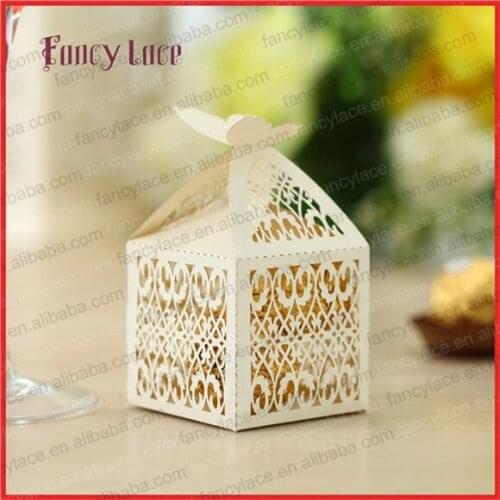 50pcs Laser Cutting Design Sweet Wedding Candy Box Customized For Gift Packing Bags Chocolate Boxes Party Decoration Supplies