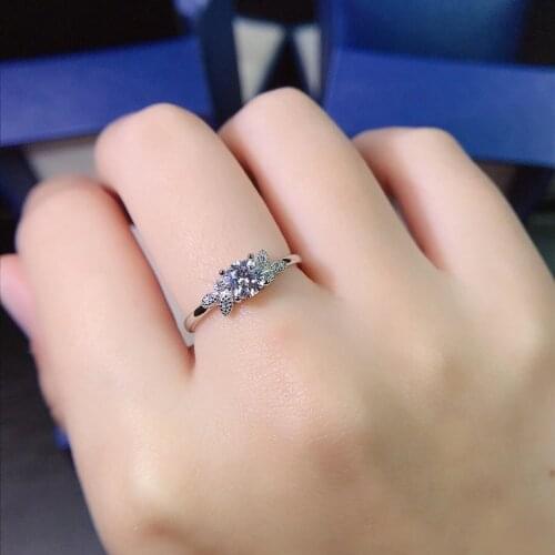 D VVS1 0.5ct moissanite Beautiful thread ring, 925 Sterling Silver Diamond ring. Special promotion