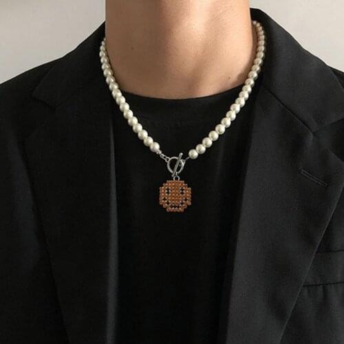 Fashion Crystal Smile Face Pendant Pearl Choker Necklace Women Men Neck Chains Pearl Beaded Collar Trendy Clavicle Chain Gift
