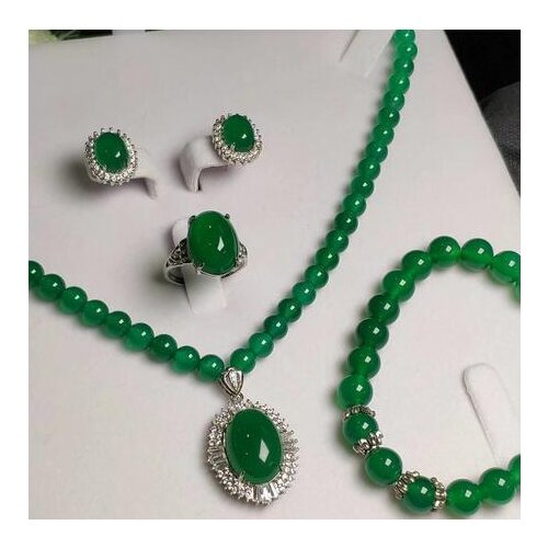 Natural Vintage 8MM Green Jade Gemstone Beads Necklace Bracelet Earrings Set