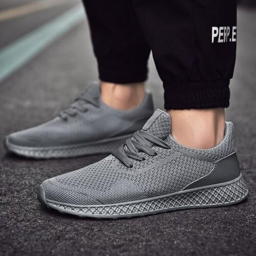 Summer Men Shoes Fashion Sneakers Men Breathable Air Mesh Shoes Slip on Casual Light Mens Shoes Casual Cozy Zapatillas hombre