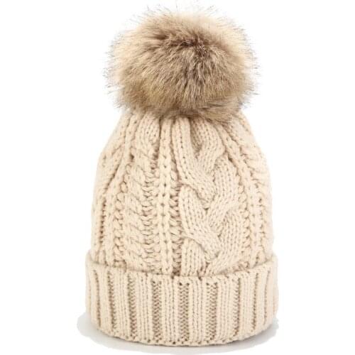 2019 Hot Hat Ladies Fall Winter New Plush Ball Knit Hat Twist Curl Ear Protective Wool Hat Tide gorros mujer invierno beanies