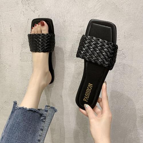 New Summer Woven Slippers Women Square Toe Flat Casual Shoes Flip Flops Beach Sandal Slipper Slip On Slides Brand