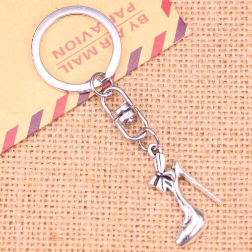 New Fashion Keychain 31x21mm high-heeled shoes Pendants DIY Men Jewelry Car Key Chain Ring Holder Souvenir For Gift