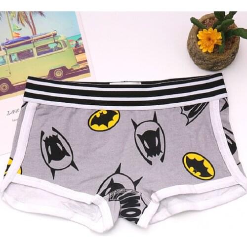 Womens panties Combed cotton panties Womens panties Bat Spider Storm Boxer boxer panties Women wear shorts