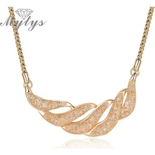 Mytys New Design Wire Mesh Filled Crystal Pendant Necklace for Women Gold Mesh Necklace Noble Jewelry 2018 New Fashion CN344