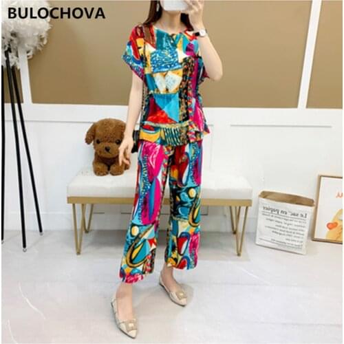 BULOCHOVA Casual Print Womens Suits Clothes 2021 New Arrival Mom Pajamas Short Sleeve T Shirt Loose Tops + Pants 2 Pieces Sets