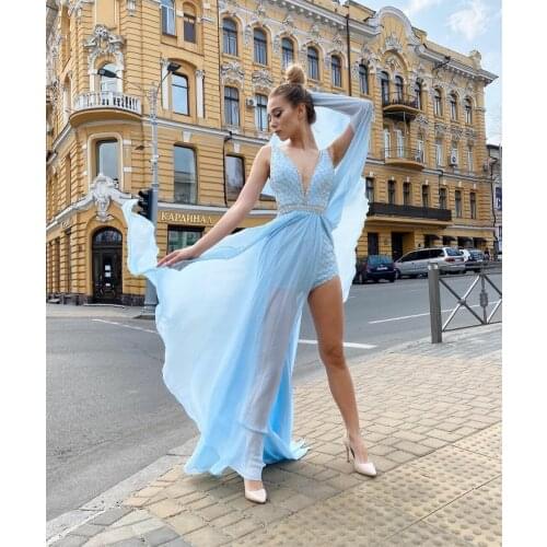 Elegant Long Beaded V-Neck Light Blue Prom Dresses Chiffon Underskirt Zipper Back Robes De Mariée Party Gown For Women