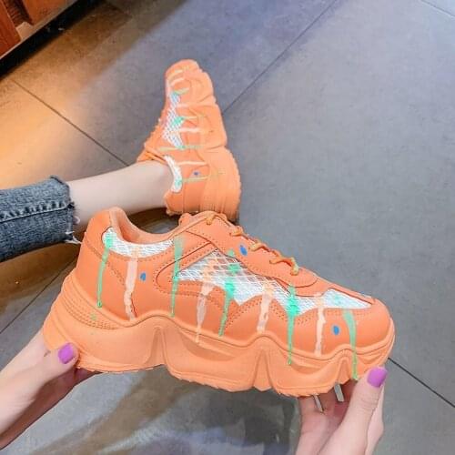 2021 Hot Women Sneakers Vulcanize Breathable Candy Color Fashion Luminous Casuals Height Increasing Female Chunky Ladies Shoes