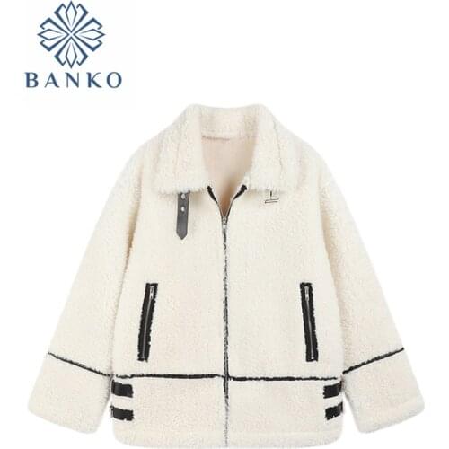 Mina Happiness Women's Insulated Jackets