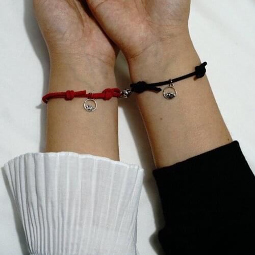 CHUNOU Red Bracelets