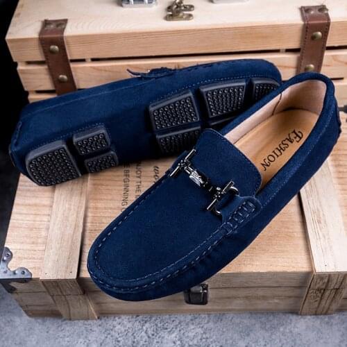 Four Seasons Round Men Formal Business Shoes Cow Suede Mens Dress Shoes Male Casual Leather Wedding Party Loafers