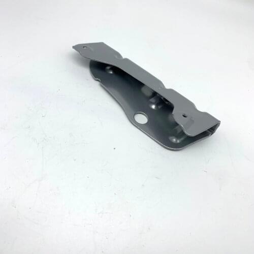 Front Right Side Fender Center Bracket For Audi Q5 2009 2010 2011 2012 2013 2014 2015 2016 8R0821468A