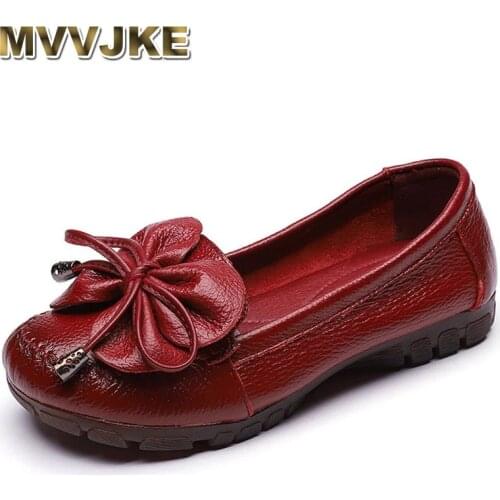 MVVJKE chūnqiū xīnkuǎn qiǎnkǒu zhōng lǎonián píngdǐ dòu dòu xié ruǎn dǐ guǎngchǎng wǔdǎo māmā xié 25/5000 Genuine leather sprin