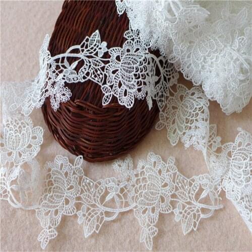 3 Yards Hot Sale White Flower Lace Trim Eyelet Lace Fabric DIY Home Party Decoration Lace Accessories Neckline Collar Width 5cm