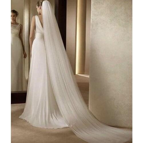 Cheap Bridal Veils Two Layers Cut Edge Cathedral 3-Meter Length Soft Tulle Simple Style Wedding Veil 2019 with Metal Comb