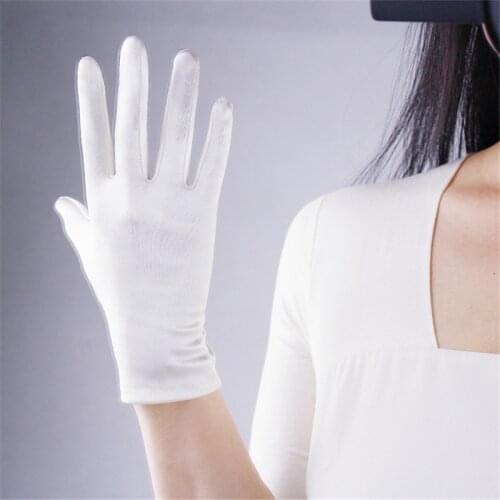 Silk Satin Gloves 22cm Elasticity Mercerized Satin White Beige Pearl Color Short Sunscreen Gloves Female Bride Married WSG07
