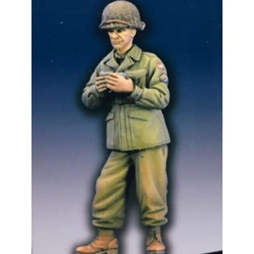 1/35 Resin Figure Model Kit Unassambled Unpainted 685