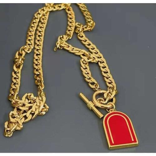 Fashion luxury brand jewelry Red Tag Pendant Necklace signature letter logo pendant for women party accessories