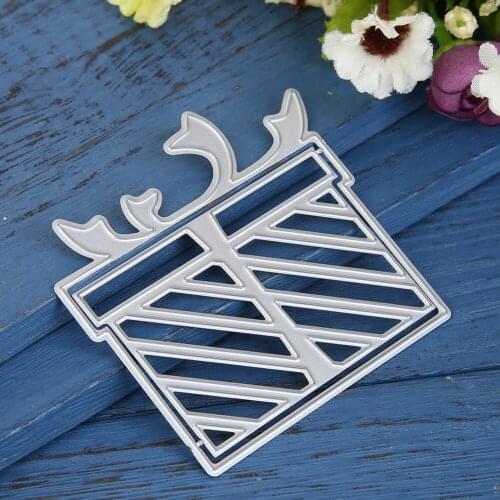 Christmas Gift Box Metal Cutting Dies Scrapbooking Album Paper DIY Card decoration Craft Embossing Die Cuts 2019New Photo Making