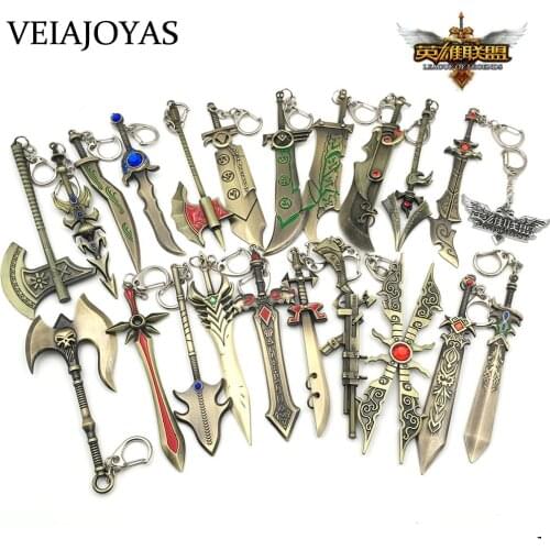 24pcs/lot Classic Game Jewelry LoL Weapon Keychains Leagues Alloy Key Rings Key Holder for Players Gifts Mix Designs Wholesale